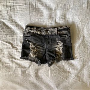 Short Black Ripped Acid Washed Shorts